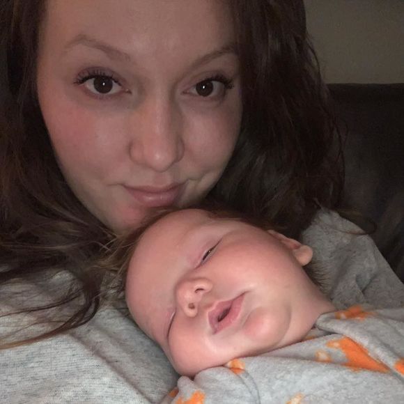 Meet your Posher, Tori-lynn - Picture 1 of 1